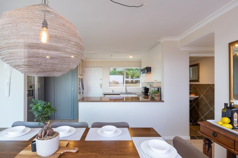 4 Bedroom Property for Sale in Camps Bay Western Cape